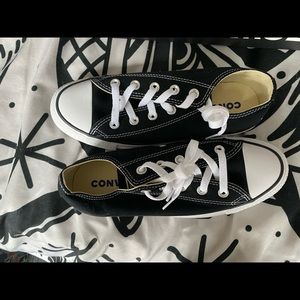 Low Top Converse